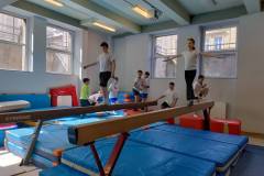 Klasa 5b na zajęciach gimnastycznych w #KSKorona
