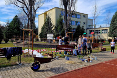 Łączymy Pokolenia w ramach projektu - ogródek sensoryczny w sercu społeczności