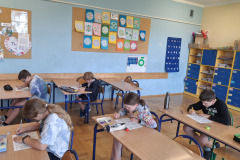 Szachowy Turniej Solvingowy klas I–III