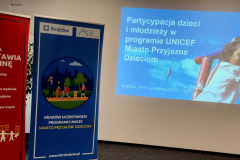 Uczniowie z klasy 8b na szkoleniu UNICEF w Krakowie - dzieci i młodzież w centrum zmian społecznych!